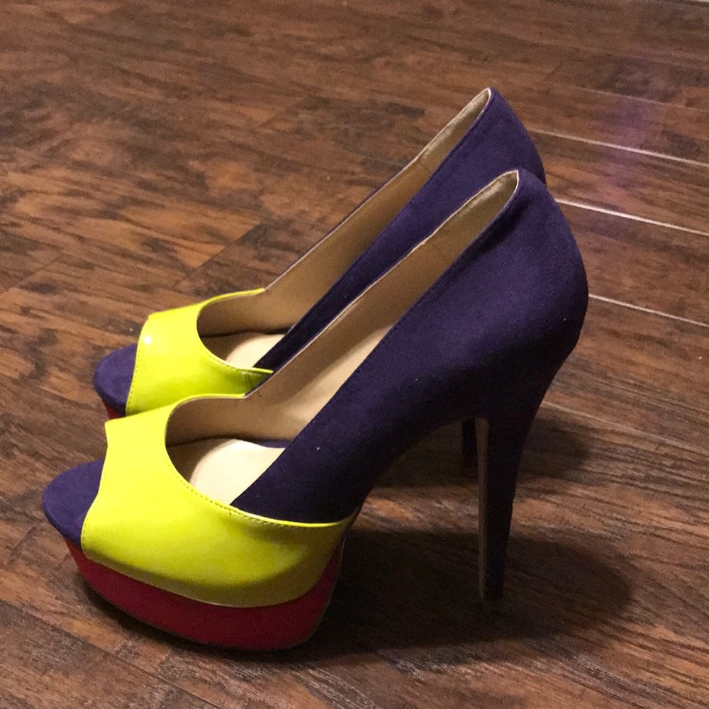 Multi Color Platform - Picture 2 of 4